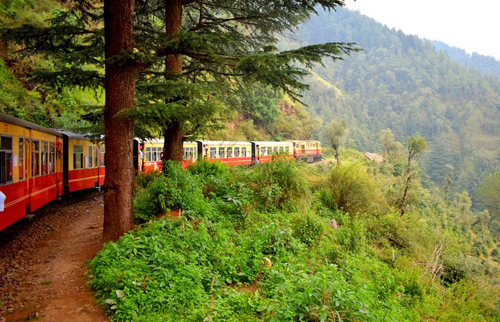 Shimla Traveling by train