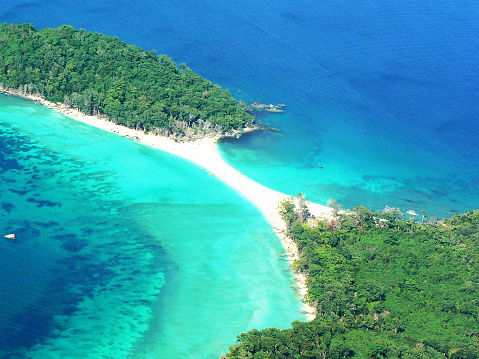 Cinque Island